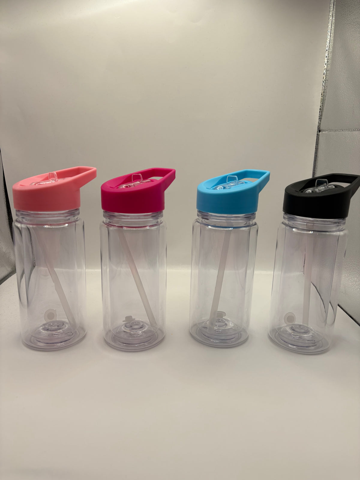 Kid sippy cups
